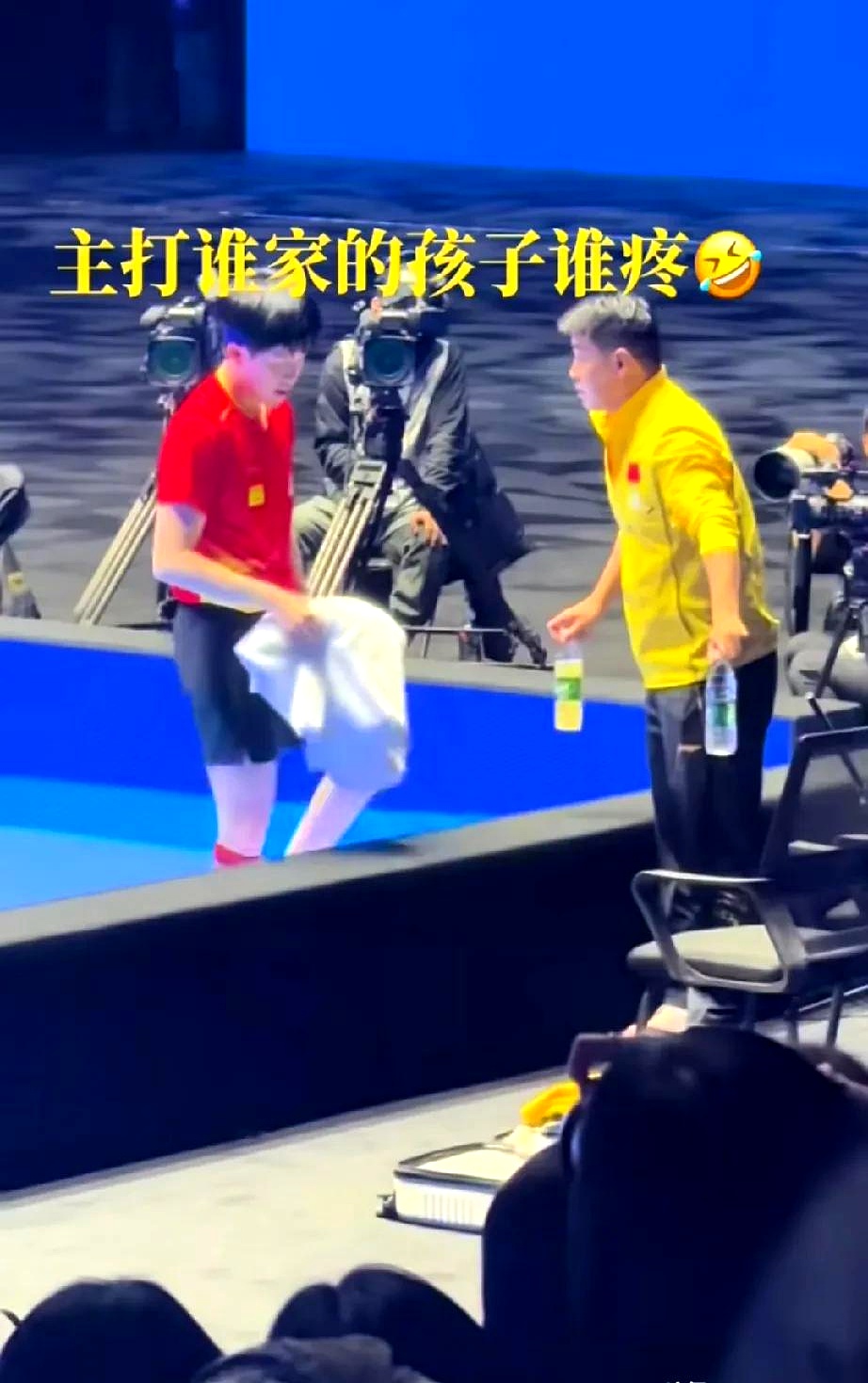 包含瑞典乒乓球队绝地反击奥地利乒乓球队，王皓送出助攻的词条