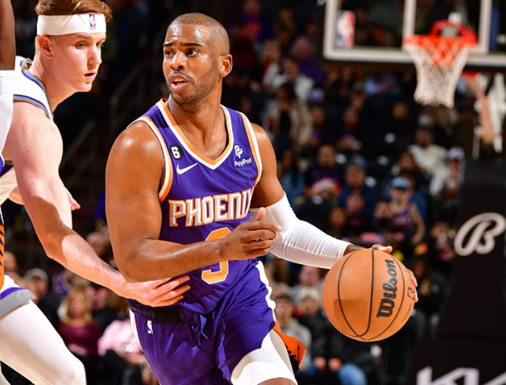 广东队鏖战福建队，福克斯关键制胜