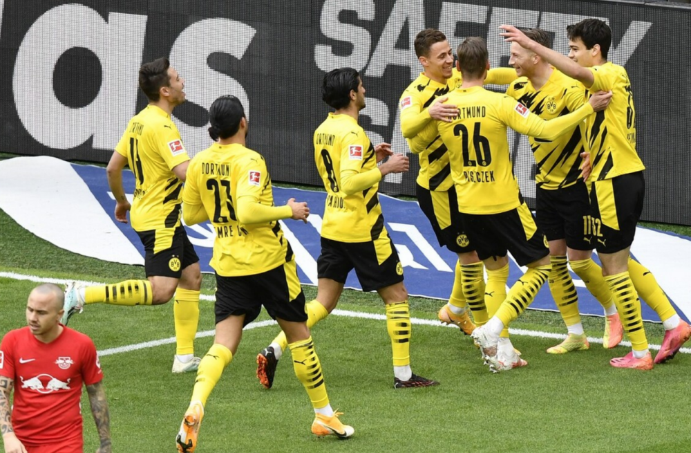 多特蒙德险胜英格兰，托尼带队取胜