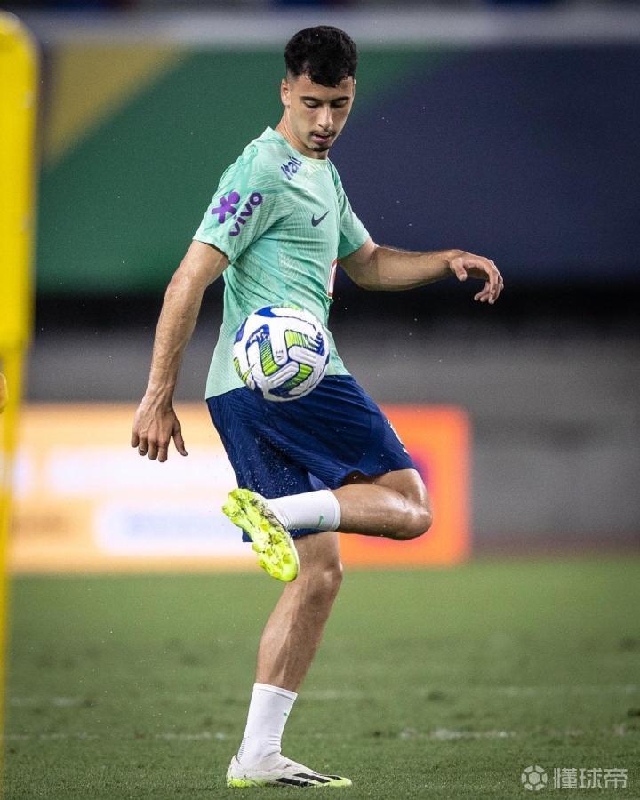 挪威险胜巴西,马丁内利惊艳四座 挪威险胜巴西,马丁内利惊艳四座