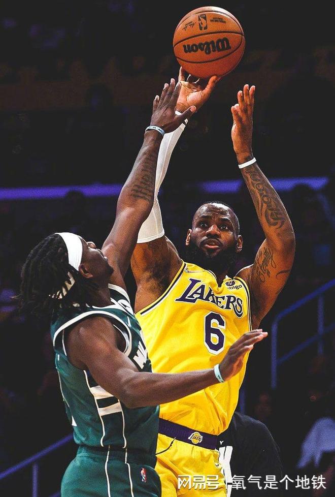 新疆队碾压湖人，字母哥关键制胜