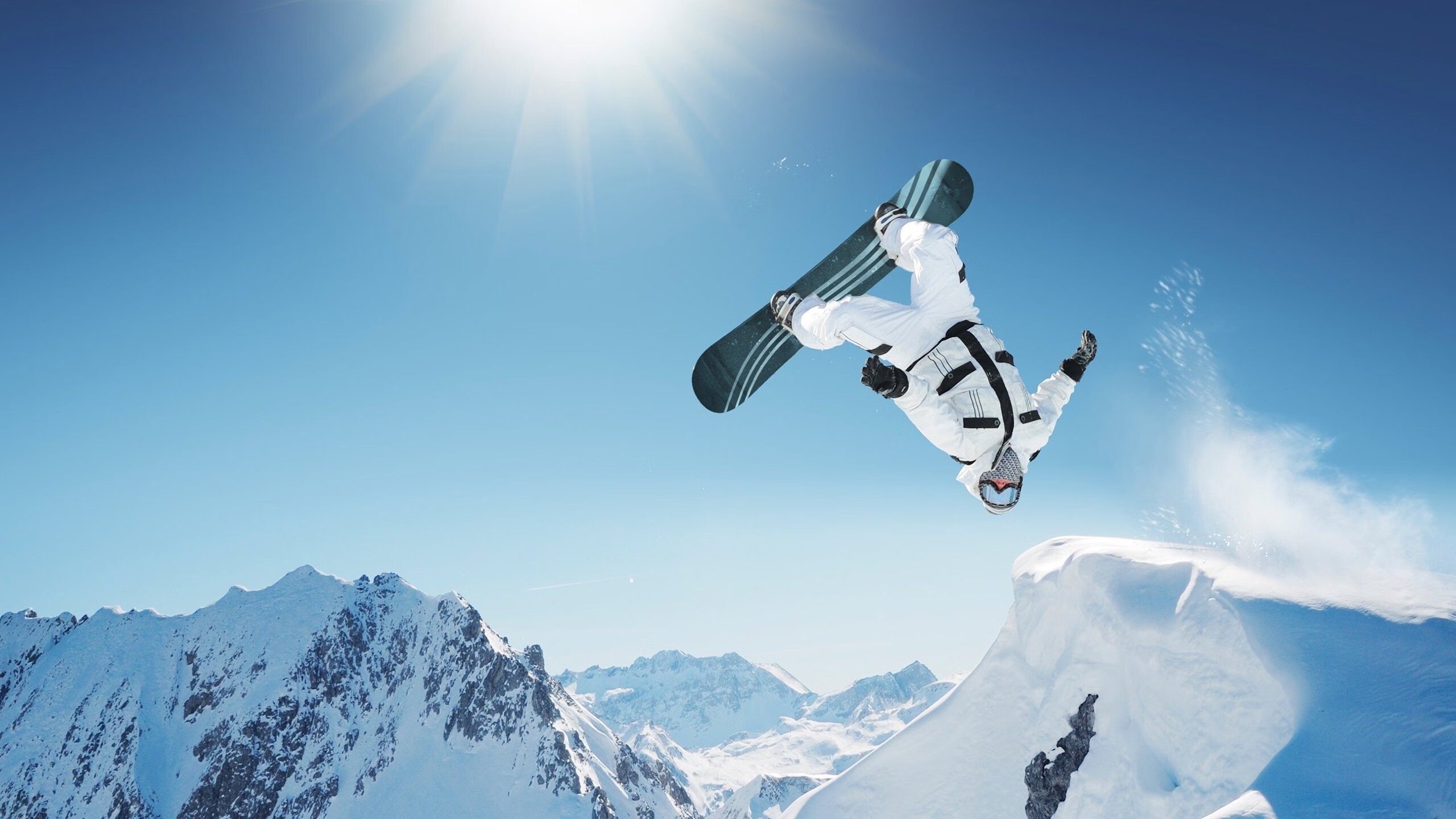 东方蓝武士与潘帕斯幽灵,一场跨越时空的硬仗对话