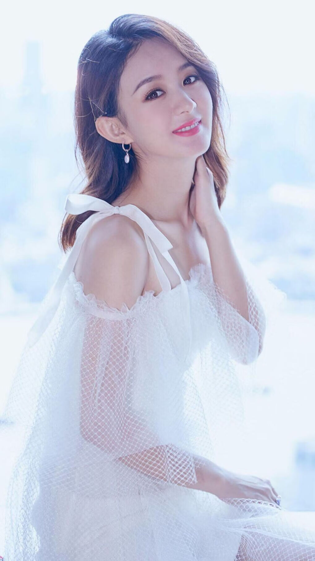 巴萨友谊赛对阵冰岛，皮克进攻端爆发，彻底摧毁对手防线