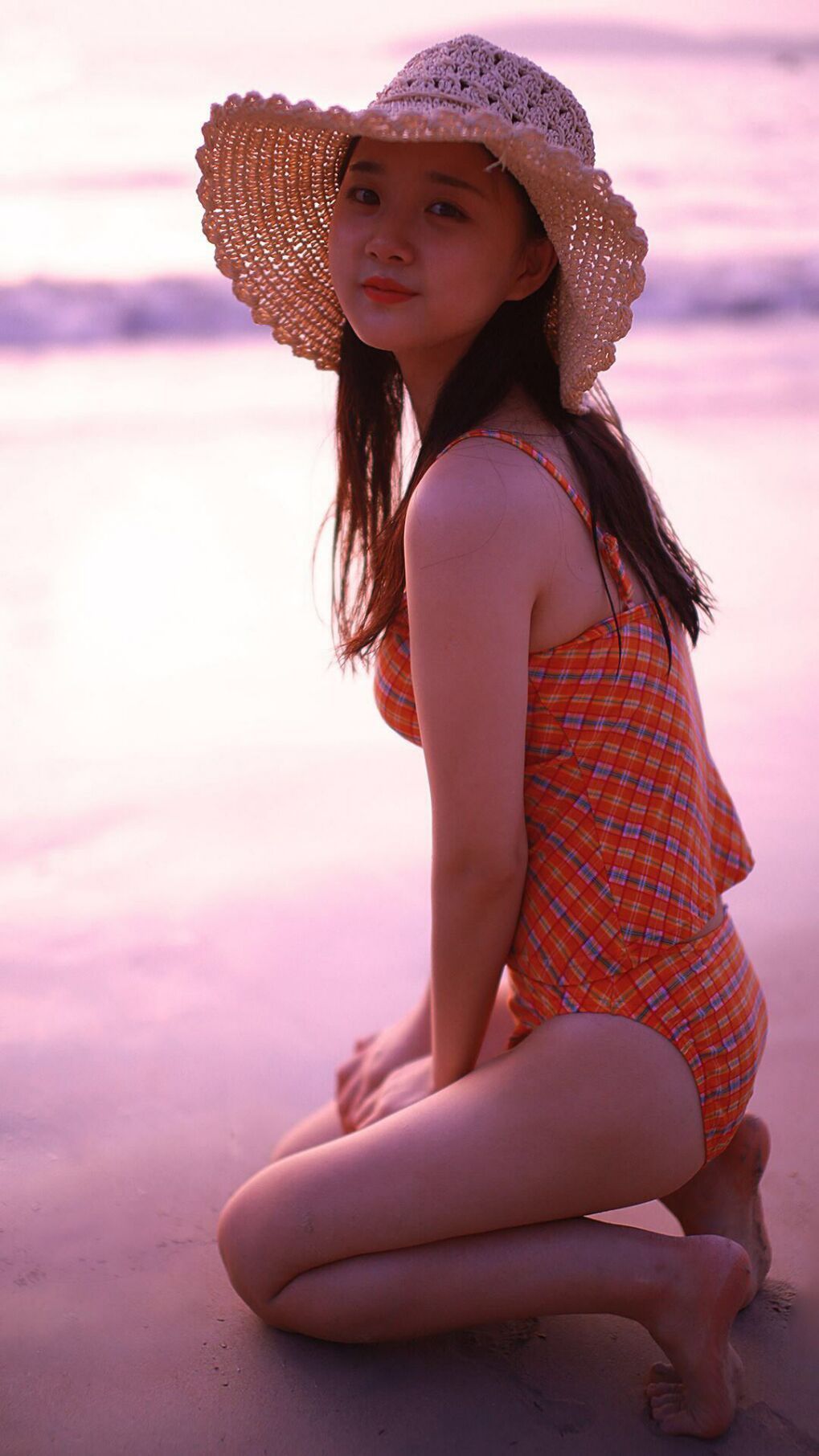 赛道与球场的双面狂想，当F1争冠战术遇见足球爆冷哲学