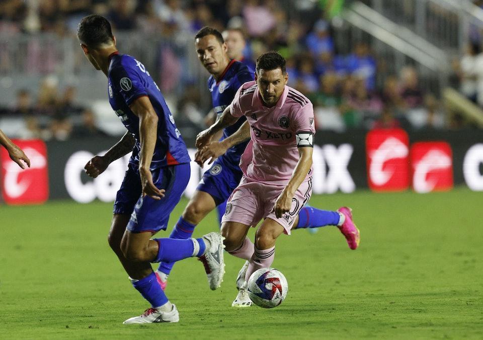 弗拉霍维奇关键进球定乾坤，新西兰鏖战尼日利亚